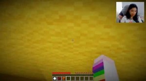 FIND THE BUTTON RAINBOW EDITION | Minecraft Map