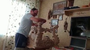 Резьба по дереву -стол