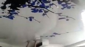 монтаж глянцевого натяжного потолка с арт-печатью
