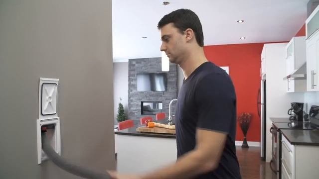 Retraflex Retractable Hose - система итегрированного хранения шланга
