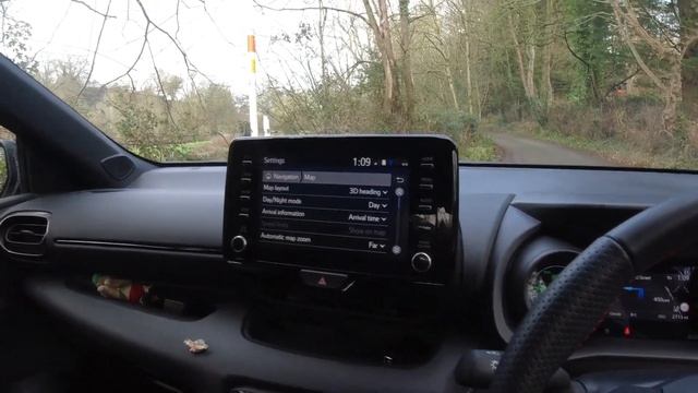 GR Yaris Sport City Pack смотреть онлайн