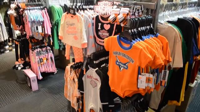 ЦЕНЫ НА ОДЕЖДУ В США adidas CALVIN KLEIN ralph lauren HUGO BOSS 6.11.15 МАГАЗИНЫ В США ФЛОРИДА смотреть онлайн