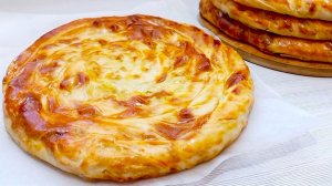 Лепешки с мясом и луком!!! Без дрожжей!! Всего лишь вода и мука! Слоеные лепешки в духовке