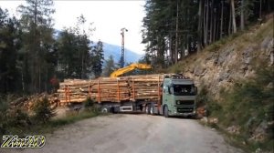 Extreme Dangerous Monster Logging Wood Truck Driving Skills, Climbing Loading Truck Heavy Equipment