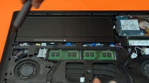 Dell G7 7588 Battery Replacement | How to Replace Battery on Dell G7 7588