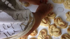 •Булочки с корицей•(простой и быстрый рецепт)