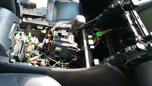 Снятие и установка вентилятора печки на RANGE ROVER SPORT 2007