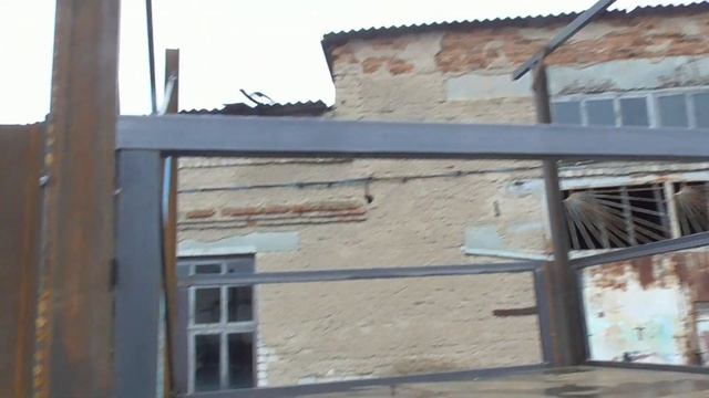 Варим зерновоз (полуприцеп). Собрали рамки бортов прямо по месту, на прицепе