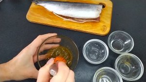 Селедка может удивить! Запеченная селедка в духовке. Рецепт  за копейку и делов на 5 минут.