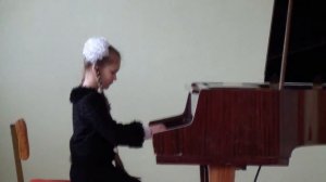 Диана Кравцова 2 класс Прокофьев "Сказочка"