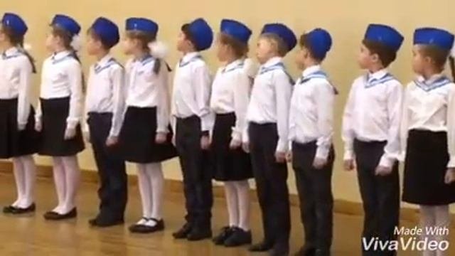 Смотр строевой песни