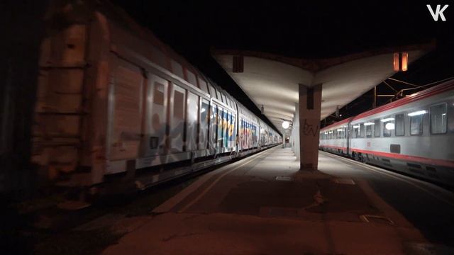 Trains in Slovenia 2021. A cold night at Jesenice. смотреть онлайн