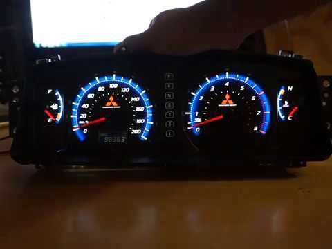 Mitsubishi Pajero Sport + красивые шкалы