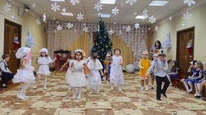 Танец Зверей старшая группа Новый год