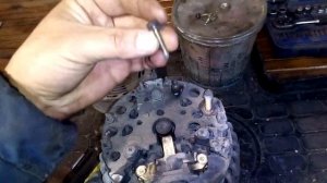 Мерседес МЛ-320, W-163 ( горит лампа заряда аккумулятора )