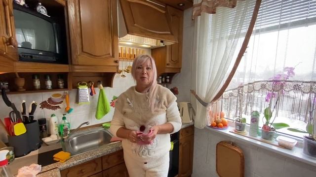 Генеральная уборка на КУХНЕ и романтический УЖИН | АРИНА БЕЛАЯ смотреть онлайн