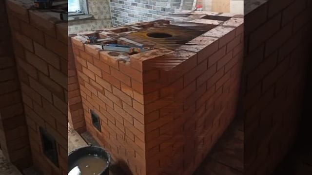 Отопительная печь, с плитой. Сложенная в д. Палкино. смотреть онлайн