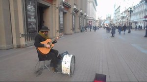 Роман Езык на Арбате
