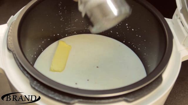 Молочная гречневая каша в мультиварке BRAND 6051 смотреть онлайн