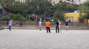 Игра в шары. Барселона, Испания