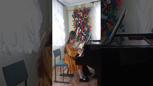 Фортепіанний ансамбль.Ф.Шуберт "Вальс". Виконує Ангеліна Кулішенко та Христина Кулішенко смотреть онлайн