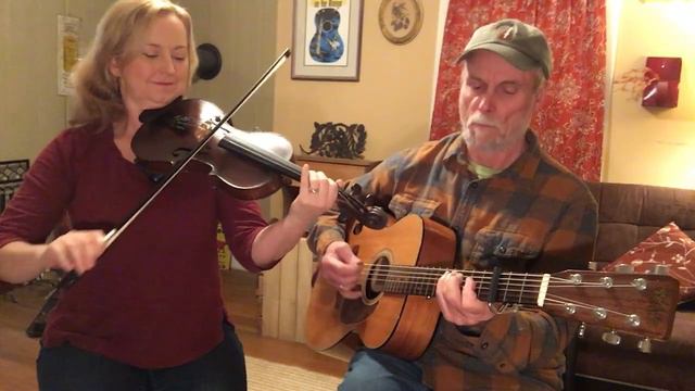 Carl Jones plays back up guitar (Key of C) on Root Hog Or Die) with Erynn Marshall fiddling смотреть онлайн