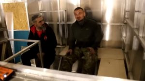 Самодельный дом на колесах (кемпер) на базе пикапа из Астрахани (Модуль построен из алюминия)