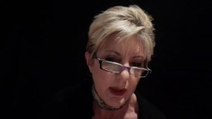 l'attrice Anna Abate legge Una questione privata di Beppe Fenoglio