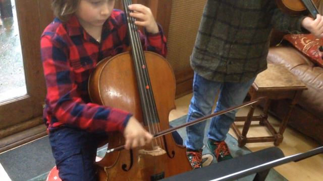 LUCA - HARRY - SOPHIE  Playing with friends смотреть онлайн