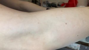 Вязаная косынка с незакручивающимся краем с расчетом расхода пряжи и автоматическим расчетом убавок