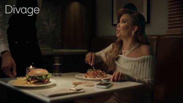 Быть особенной - естественно смотреть онлайн