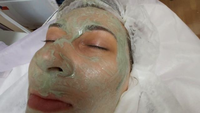 АирисКом студенты учатся: первое практическое занятие по косметологии. смотреть онлайн