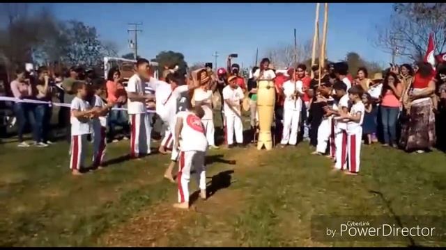 Apresentação para o (LULA) CAPOEIRA смотреть онлайн