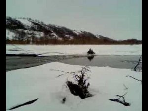 Переезд реки Палана на снегоходе Yamaha VK 540