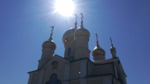 Просыпаясь утром,не забывайте благодарить Бога за новый день!