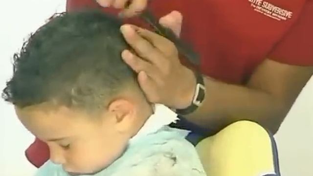Модные стрижки для мальчиков