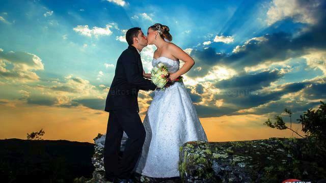 Слушать новую песню и цветы онлайн смотреть онлайн