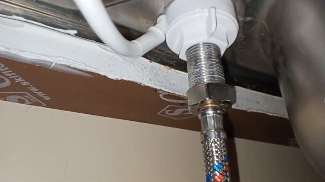 ОНЛАЙН ТРЕЙД.РУ Проточный водонагреватель Electrolux Taptronic S НС-1246477 смотреть онлайн