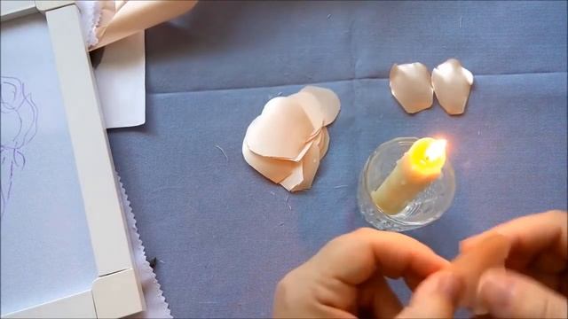 Мастер-класс. Роза из отдельных лепестков. Часть 1. Бутон. Серединка цветка. смотреть онлайн