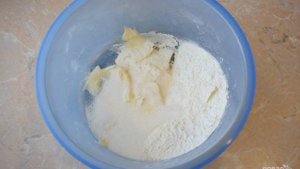 Пирожное Шу с заварным кремом