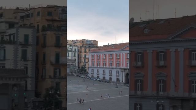 Napoli. Piazza del Plebiscito