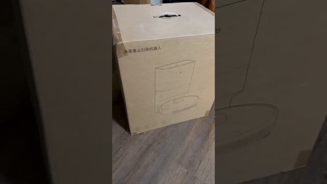 Робот-пылесос Xiaomi Mijia Sweeping and Mopping Robot с станцией самоочистки