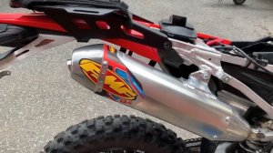 CRF 450 L - FMF and MegaBomb