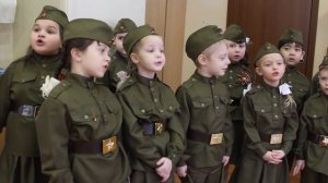 дети поют смуглянку