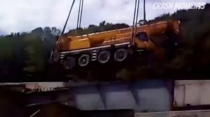 TOP 30 Dangerous Operating Heavy Equipment Crane Fails Compilation 2024 #carcrash