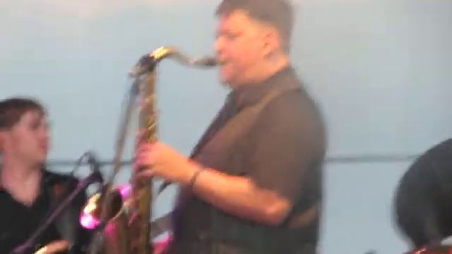 Taylor Hicks sings Gonna Move at the Florabama, Perdido Key, FL/AL смотреть онлайн