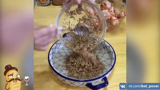 Курица с гречкой, запеченная в духовке ? | Гиф-Повар.ру смотреть онлайн