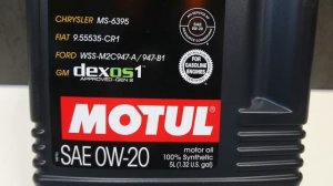 Моторное масло MOTUL 8100 Eco-lite 0W-20 5 литров.