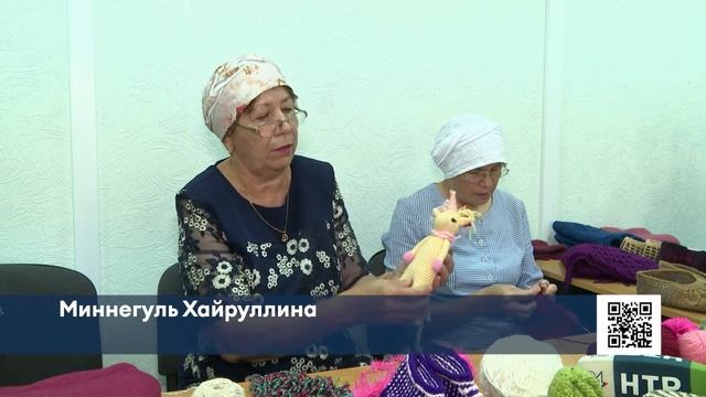 «Бабушкина забота»: в Нижнекамске вяжут тёплые вещи для нуждающихся смотреть онлайн