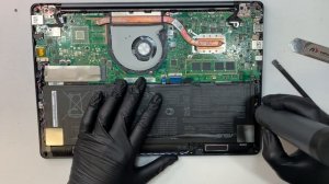 Asus Zenbook 13 UX331 Battery Replacement
